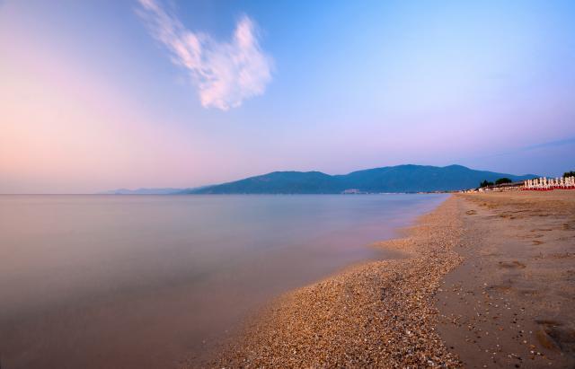 Nea Vrasna: Peščane plaže za dobrodošlicu